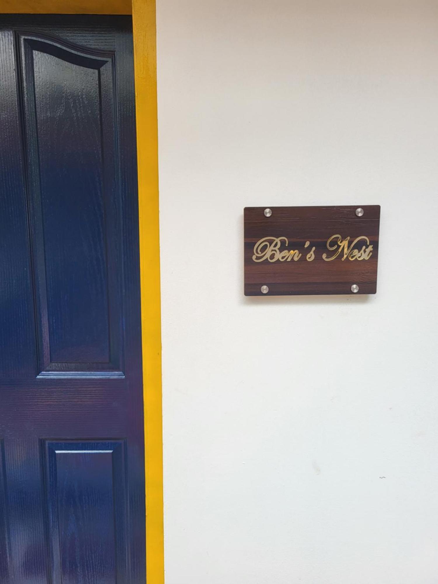 Benny Nivas Appartement Kannur Buitenkant foto