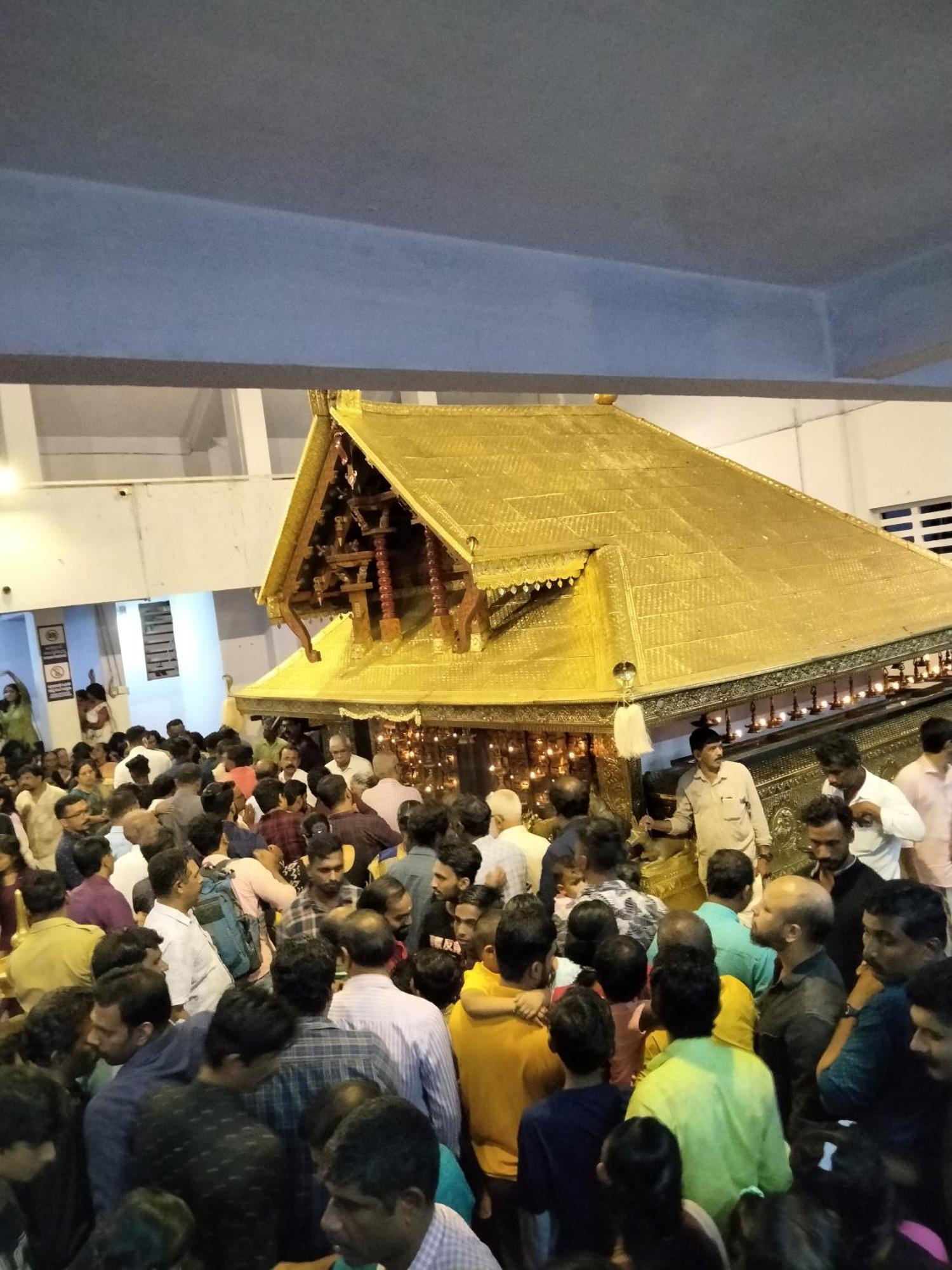 Benny Nivas Appartement Kannur Buitenkant foto