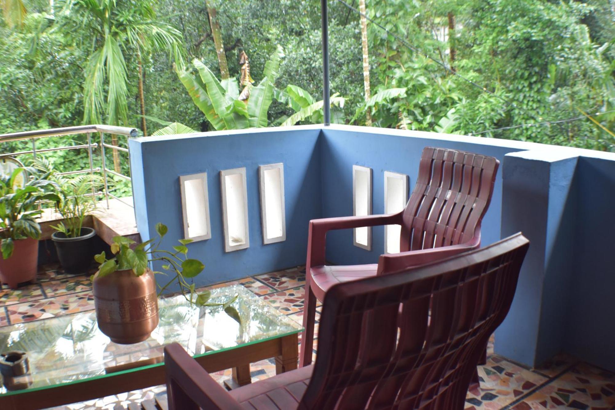 Benny Nivas Appartement Kannur Buitenkant foto